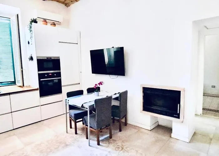 Апартаменты Cozy Flat Near The Vatican! *